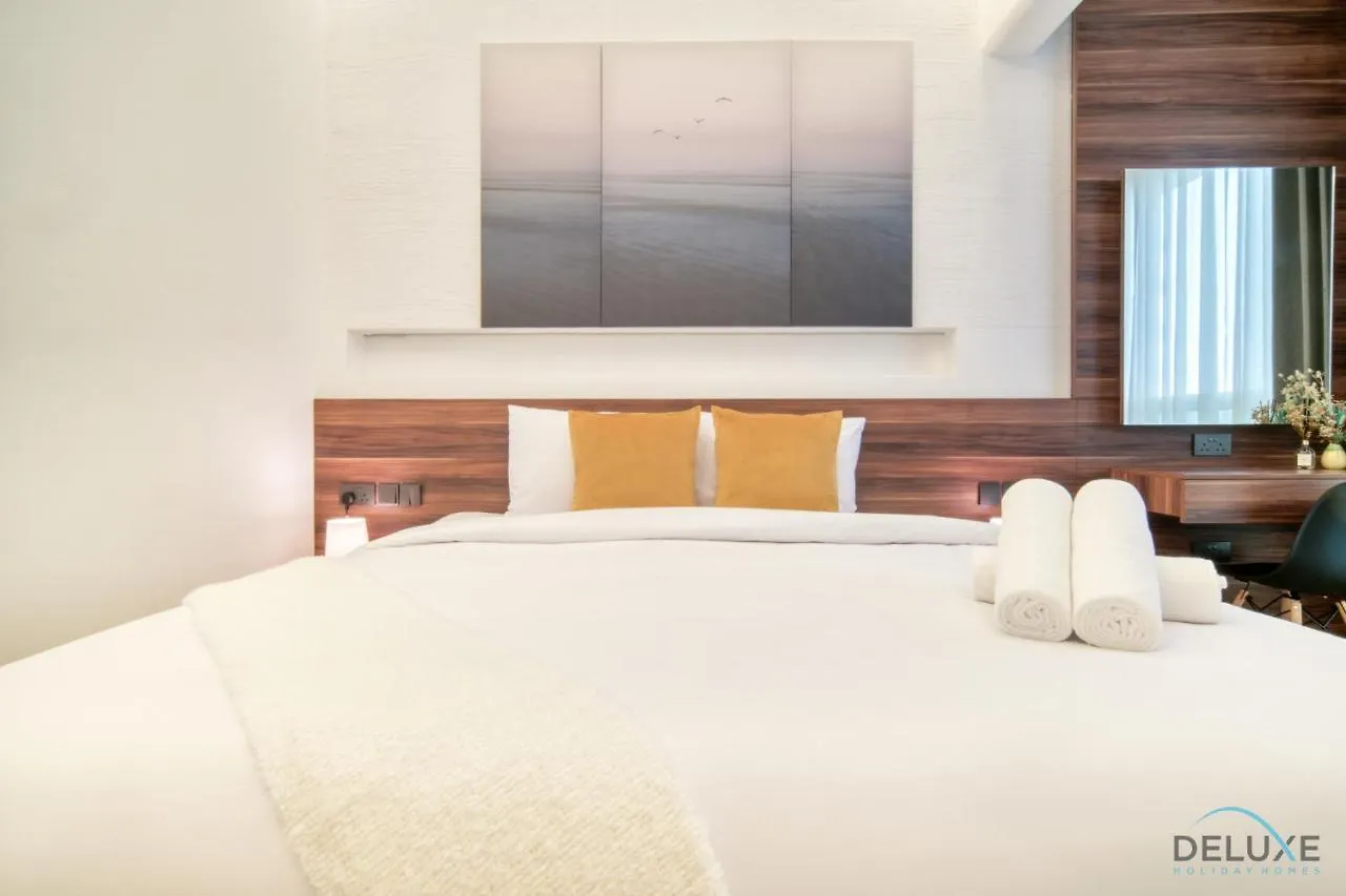 Apartment Modern 1Br At Marina Park Dubai Marina By Deluxe Holiday Homes United Arab Emirates